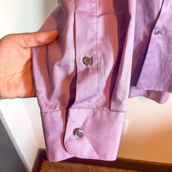Van Heusen Big Fit Stretch Flex Wrinkle Free Dress Shirt Lavender - Picture 3 of 15